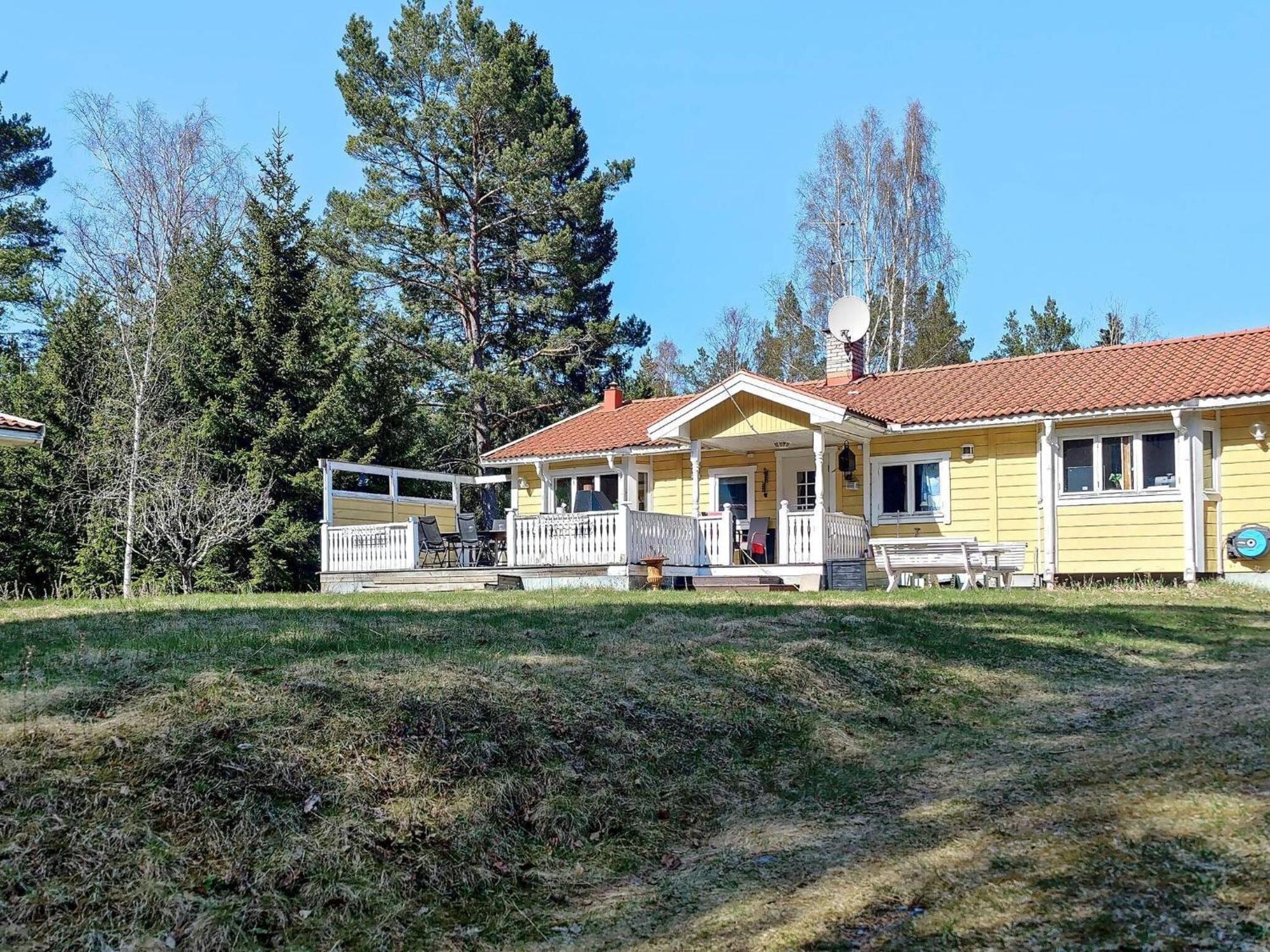Holiday Home Ingaroe V Gronskan Esterno foto