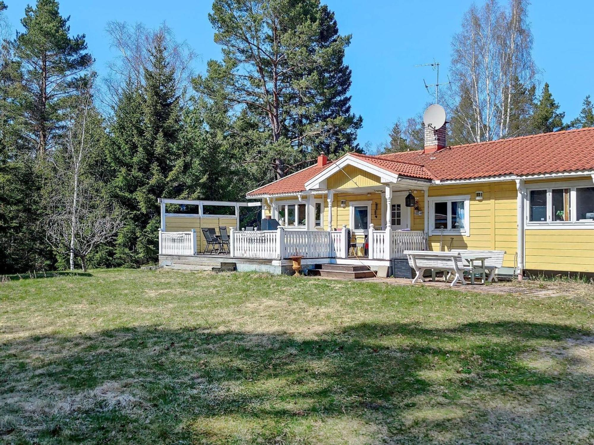Holiday Home Ingaroe V Gronskan Esterno foto